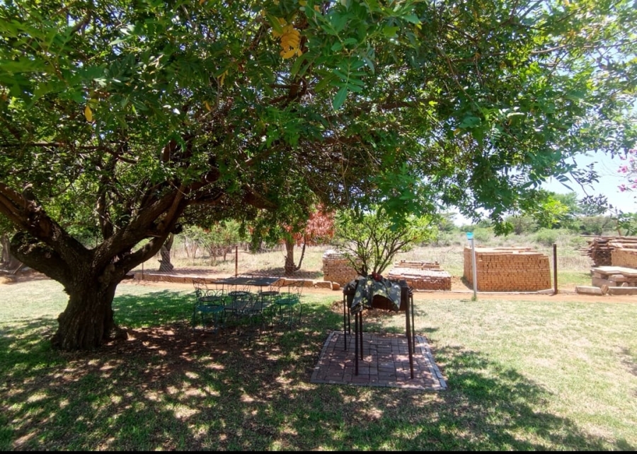 Commercial Property for Sale in Buffelshoek AH North West